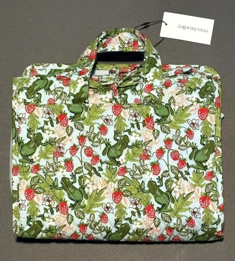Vera Bradley Frogberry Hanging Travel Organizer Toiletries Makeup Bag Frogs